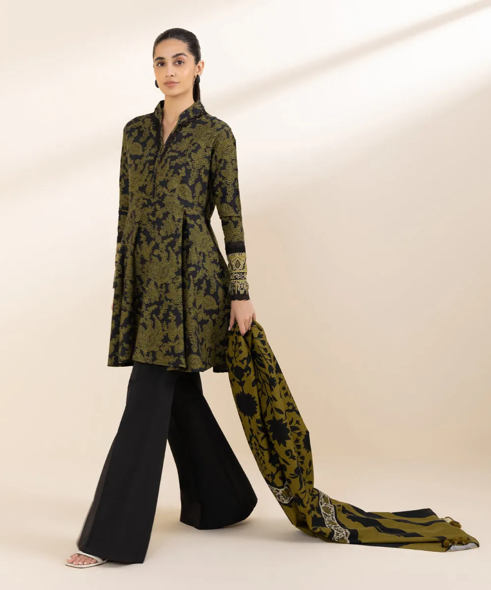 3 Piece - Printed Khaddar Suit