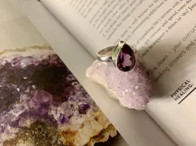 Amethyst Ari Ring - Teardrop (US 5 & 5.5)