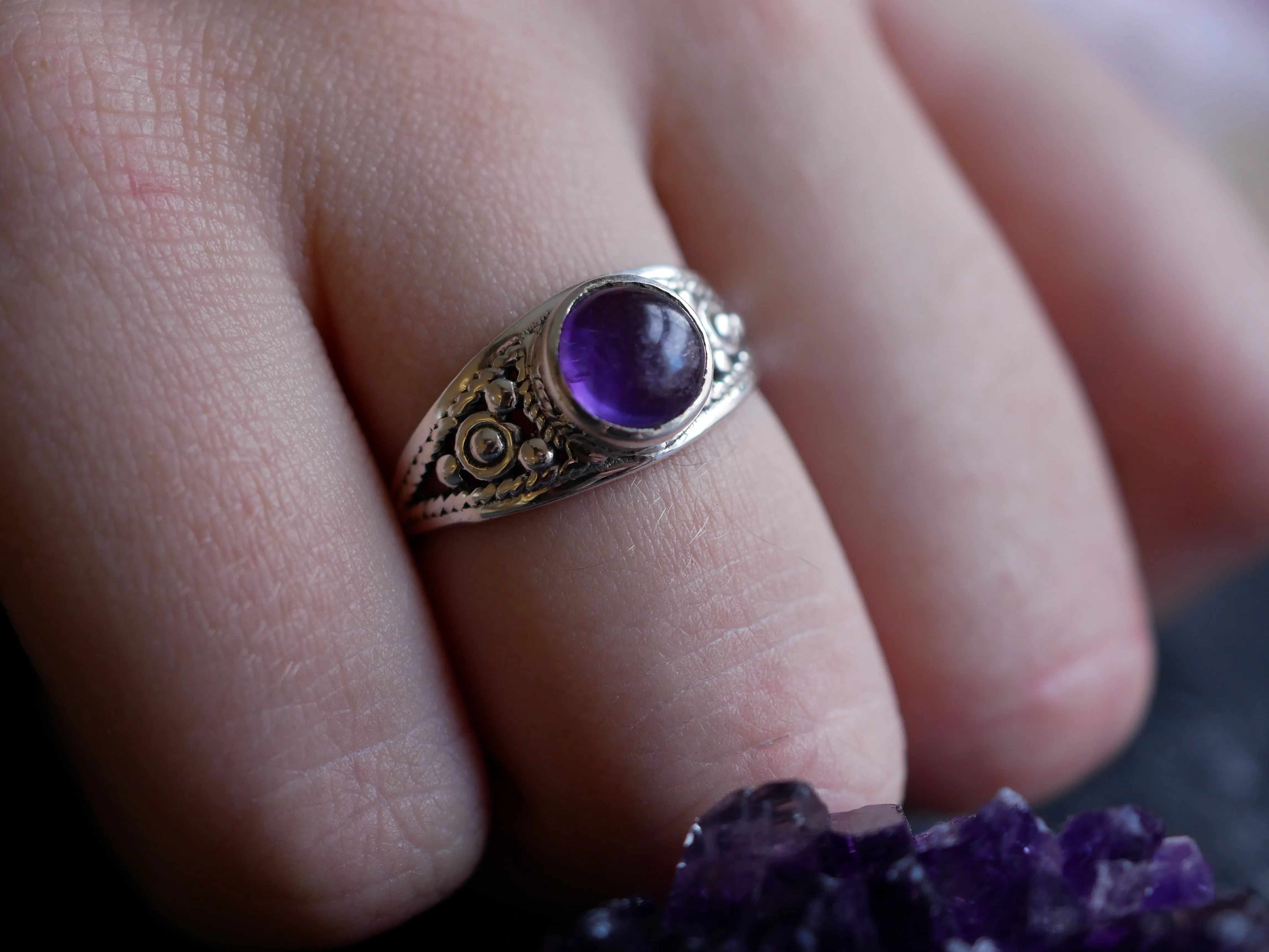 Amethyst Aurea Ring (US 9.5)