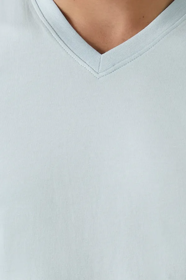 Basic V-Neck Tee