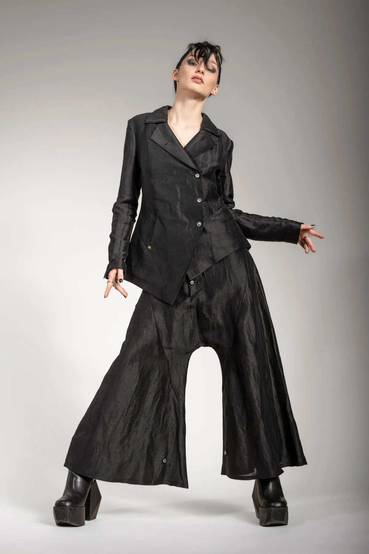 eigensinnig wien | Coltrane | Extravagante Designer Leinen Culotte in Schwarz