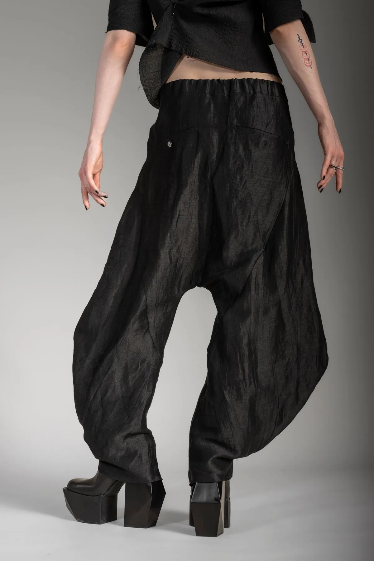 eigensinnig wien | Coltrane | Extravagante Designer Leinen Culotte in Schwarz