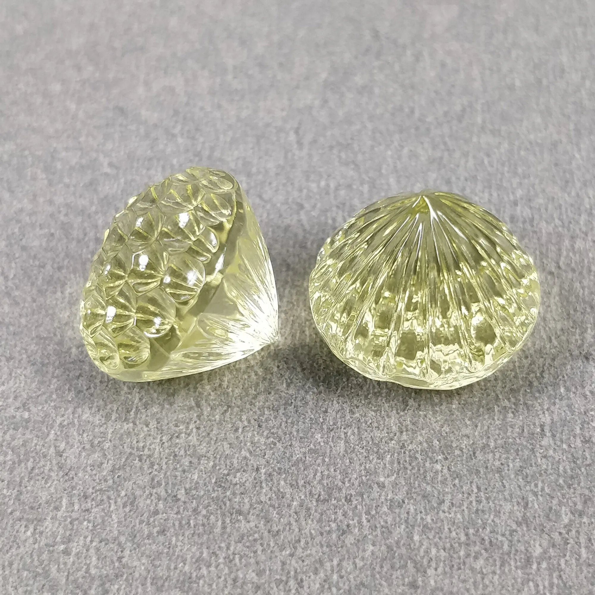 LEMON QUARTZ Gemstone Carving : 28.75cts Natural Untreated Unheated Quartz Hand Carved Round Shape 15mm Pair