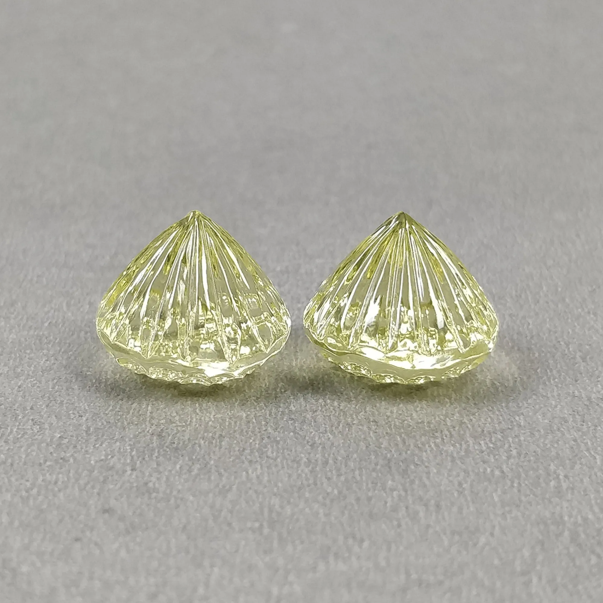 LEMON QUARTZ Gemstone Carving : 28.75cts Natural Untreated Unheated Quartz Hand Carved Round Shape 15mm Pair