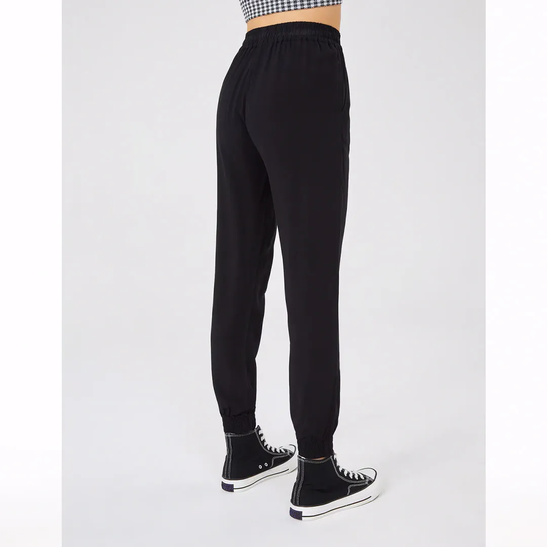 Lightweight Basic Jogger Pants