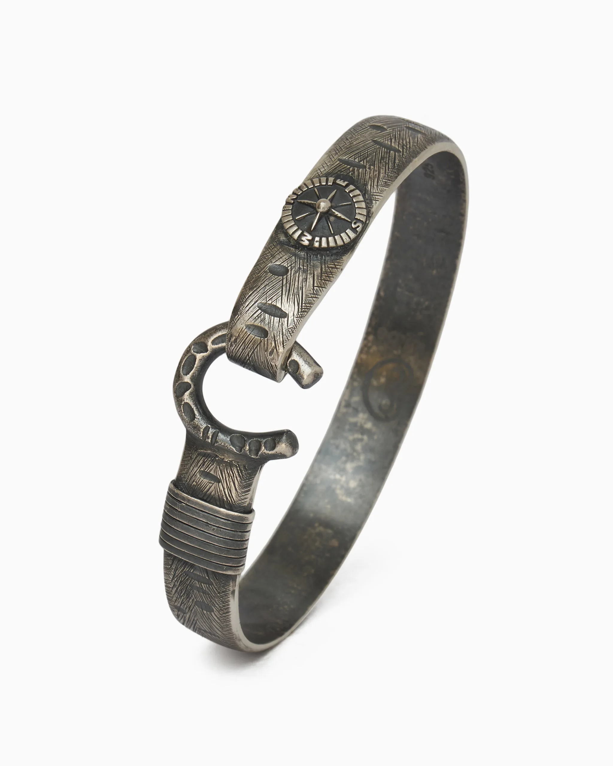 Marine Texture Hook Bracelet with Compass, 10mm